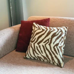 Kussen jacquard zebra - bruin/wit - 45x45 cm