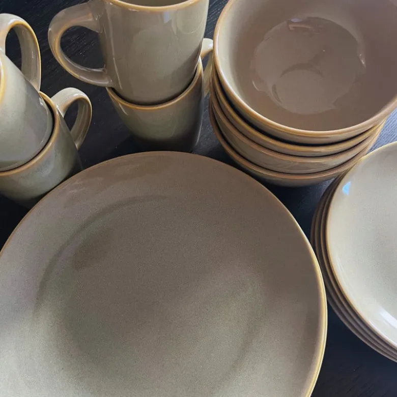 Serviesset - beige - 16-delig - 4 persoons - reactive glaze